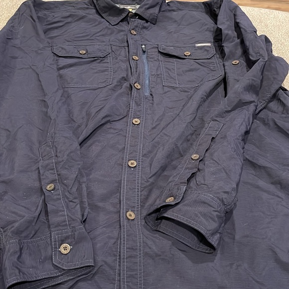 Eddie Bauer men’s nylon button up - Picture 6 of 9